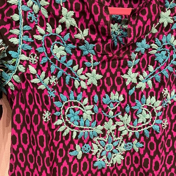 J. Peterman Boho Embroidered Tunic Top Size Small EUC - Picture 3 of 4